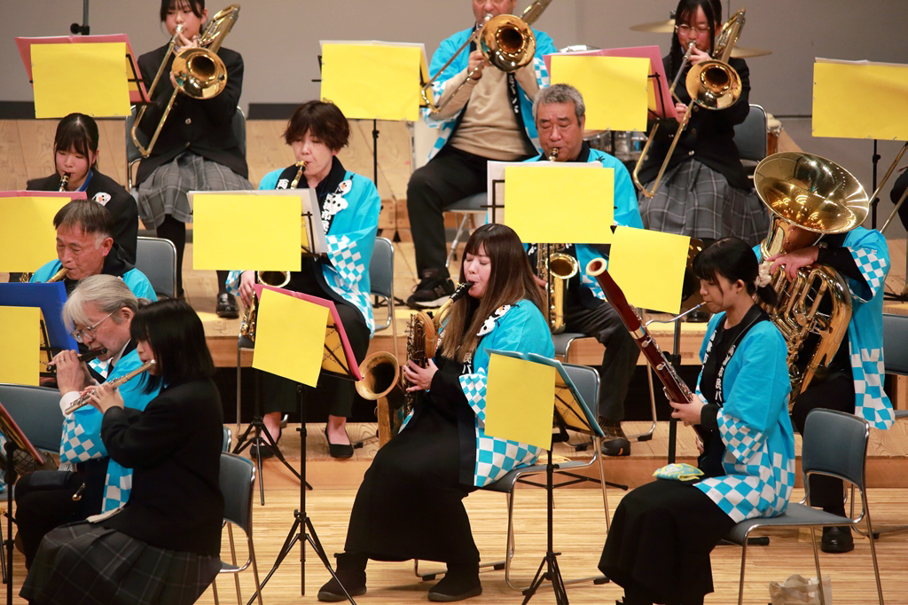 23-c-r-015.JPG